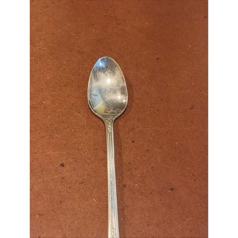 Oneida Enchantment-Londontown Silverplate Floral Scroll Infant Feeding Spoon